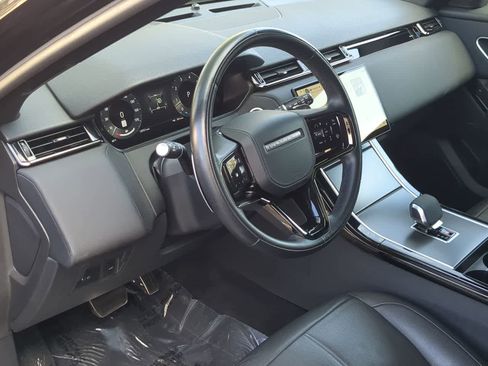 Certified 2025 Land Rover Range Rover Velar Dynamic SE image 10
