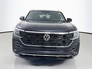 New 2026 Volkswagen Atlas Cross Sport SEL Premium R-Line AWD/4WD video 2