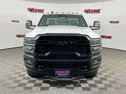 New 2026 RAM 3500 Tradesman AWD/4WD image 4