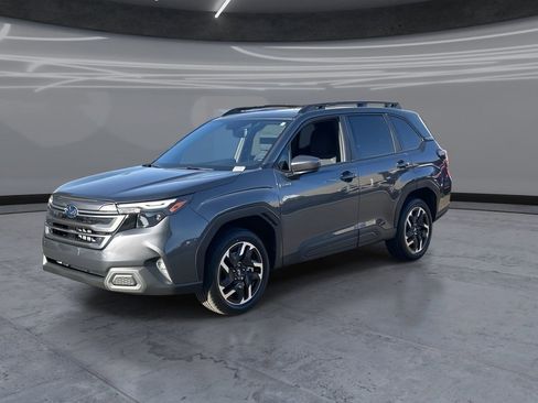 New 2026 Subaru Forester Premium image 3