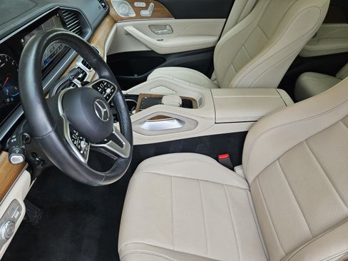 Used 2022 Mercedes-Benz GLE 350 image 11