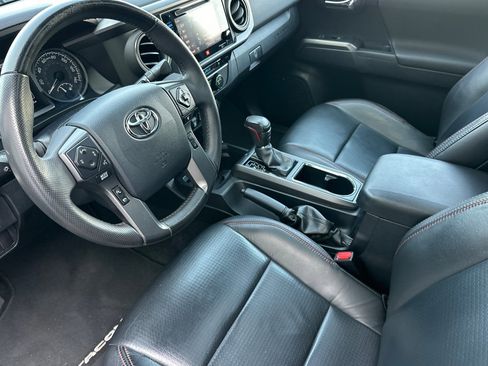 Certified 2019 Toyota Tacoma TRD Pro image 9