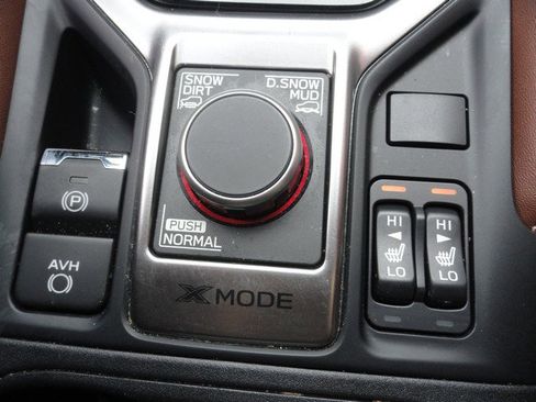 Used 2020 Subaru Forester Touring image 23