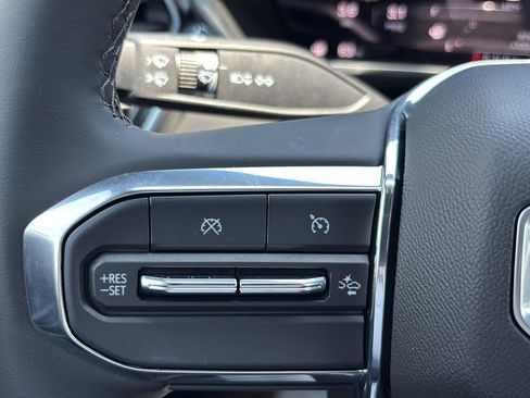 New 2025 GMC Canyon Elevation w/ Convenience Package image 26