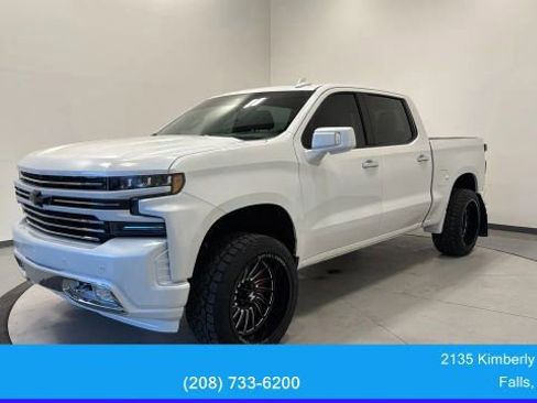 Used 2019 Chevrolet Silverado 1500 High Country image 3