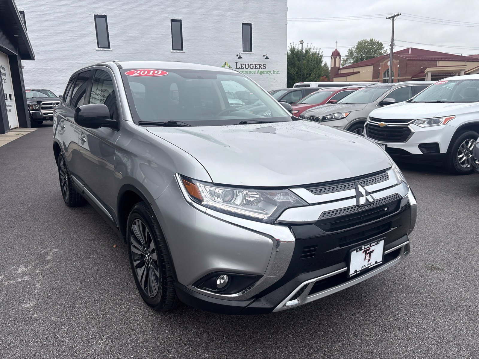 Used 2019 Mitsubishi Outlander AWD image 7