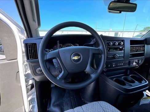 New 2025 Chevrolet Express 2500 w/ Enhanced Convenience Package RWD image 14