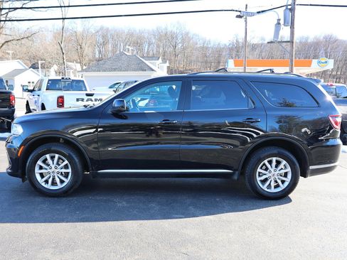 Used 2022 Dodge Durango SXT image 4