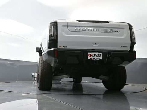 New 2025 GMC Hummer EV 2X image 53