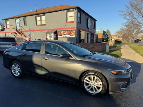 Used 2017 Chevrolet Malibu Hybrid FWD image 5