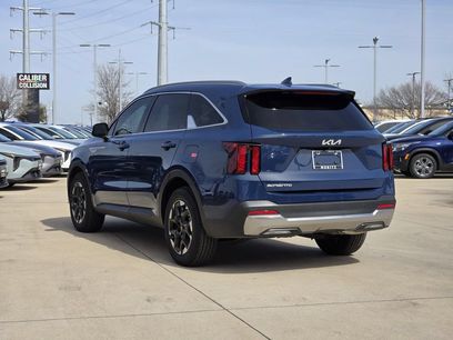 New 2025 Kia Sorento S w/ Panoramic Sunroof Package