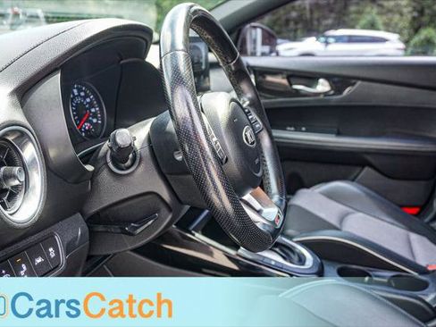 Used 2021 Kia Forte GT-Line FWD image 19