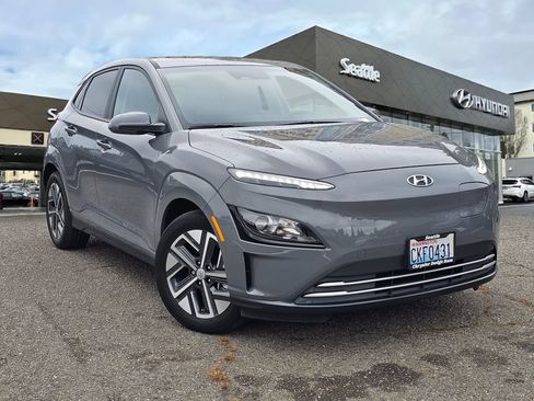 Used 2023 Hyundai Kona SEL FWD image 1