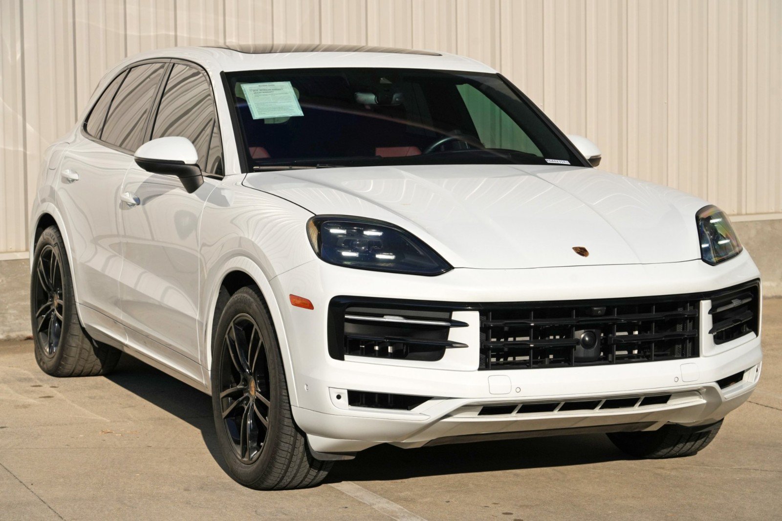 Used 2024 Porsche Cayenne AWD/4WD image 53