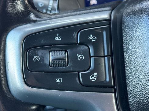 Used 2022 Chevrolet Silverado 1500 RST AWD/4WD image 36