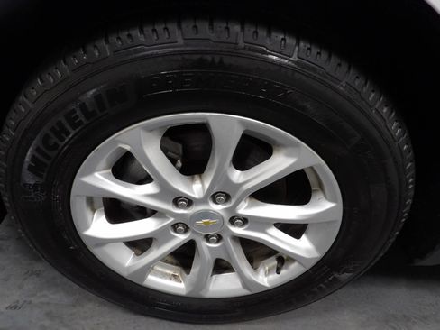 Used 2019 Chevrolet Equinox LT image 21