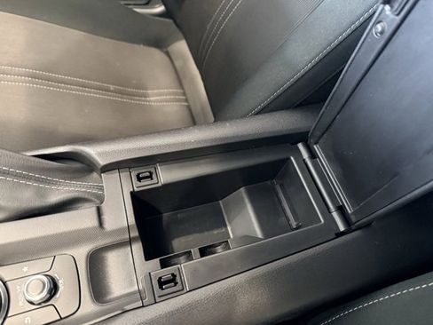 Used 2021 MAZDA MX-5 Miata Club image 25