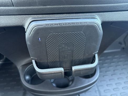 Used 2024 RAM ProMaster 3500 w/ Delivery Van Package image 26