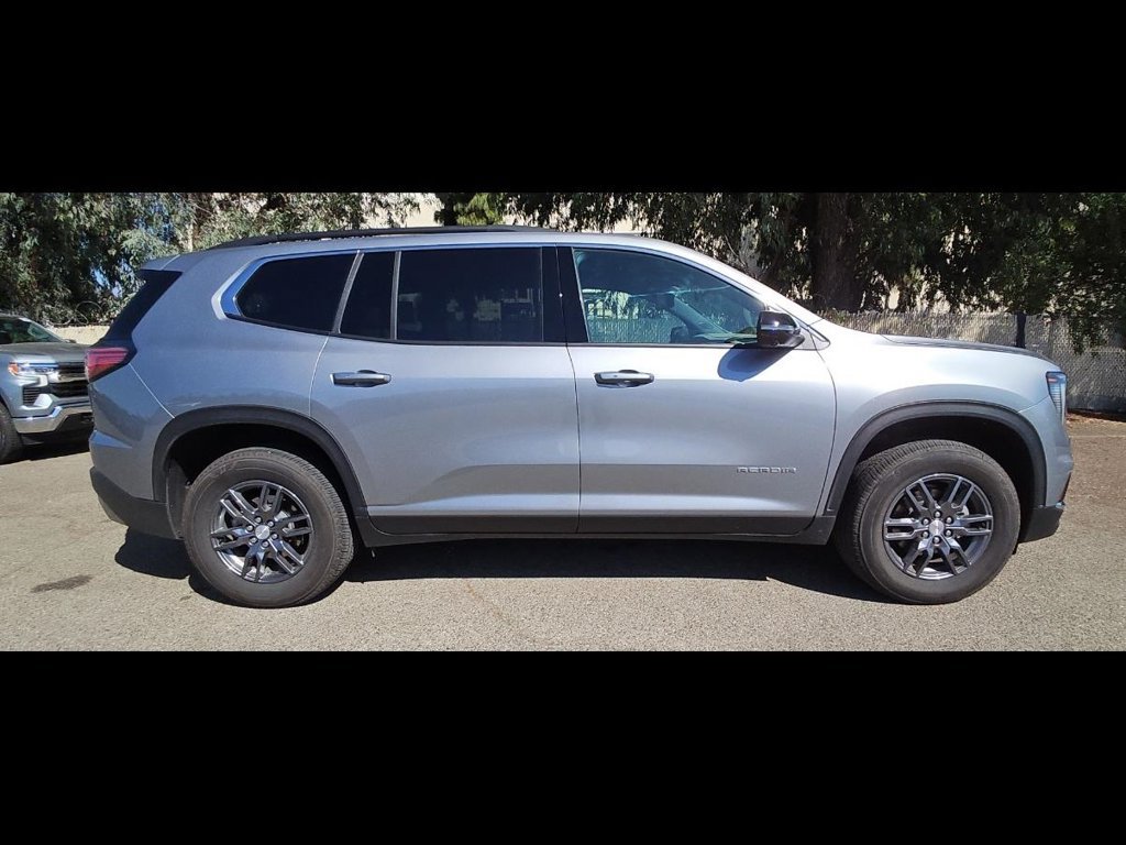Used 2026 GMC Acadia Elevation FWD image 6
