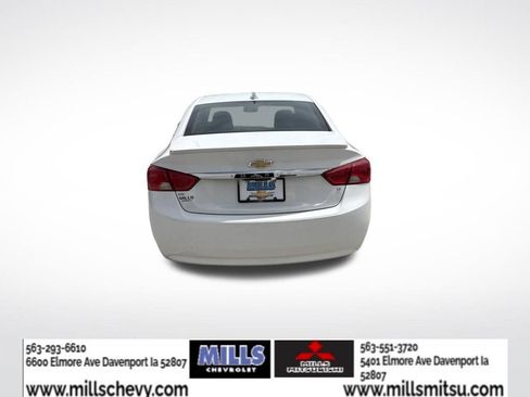 Used 2018 Chevrolet Impala LT w/ Sunroof and Spoiler Package FWD image 4