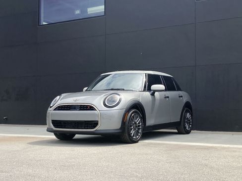 New 2026 MINI Cooper S FWD image 13