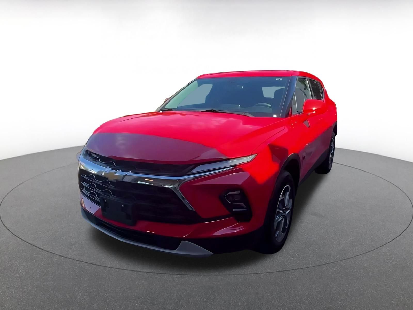 Used 2026 Chevrolet Blazer LT FWD image 6