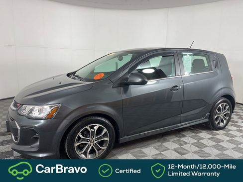 Certified 2017 Chevrolet Sonic LT FWD image 11