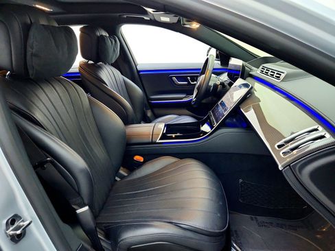 Certified 2022 Mercedes-Benz S 500 4MATIC image 25