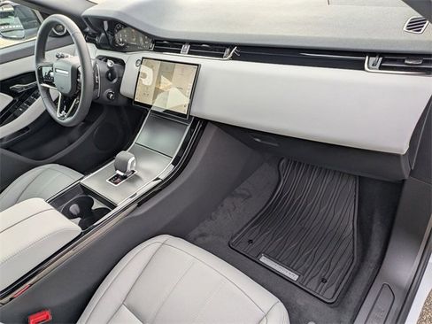 New 2026 Land Rover Range Rover Evoque S image 19