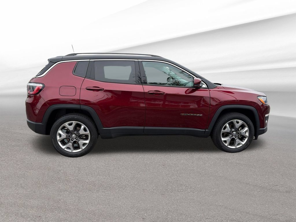 Used 2020 Jeep Compass Limited AWD/4WD image 7