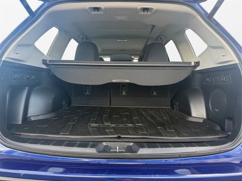 Used 2023 Subaru Forester Sport image 18