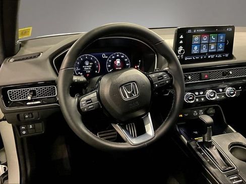 Used 2024 Honda Civic Sport Touring image 17