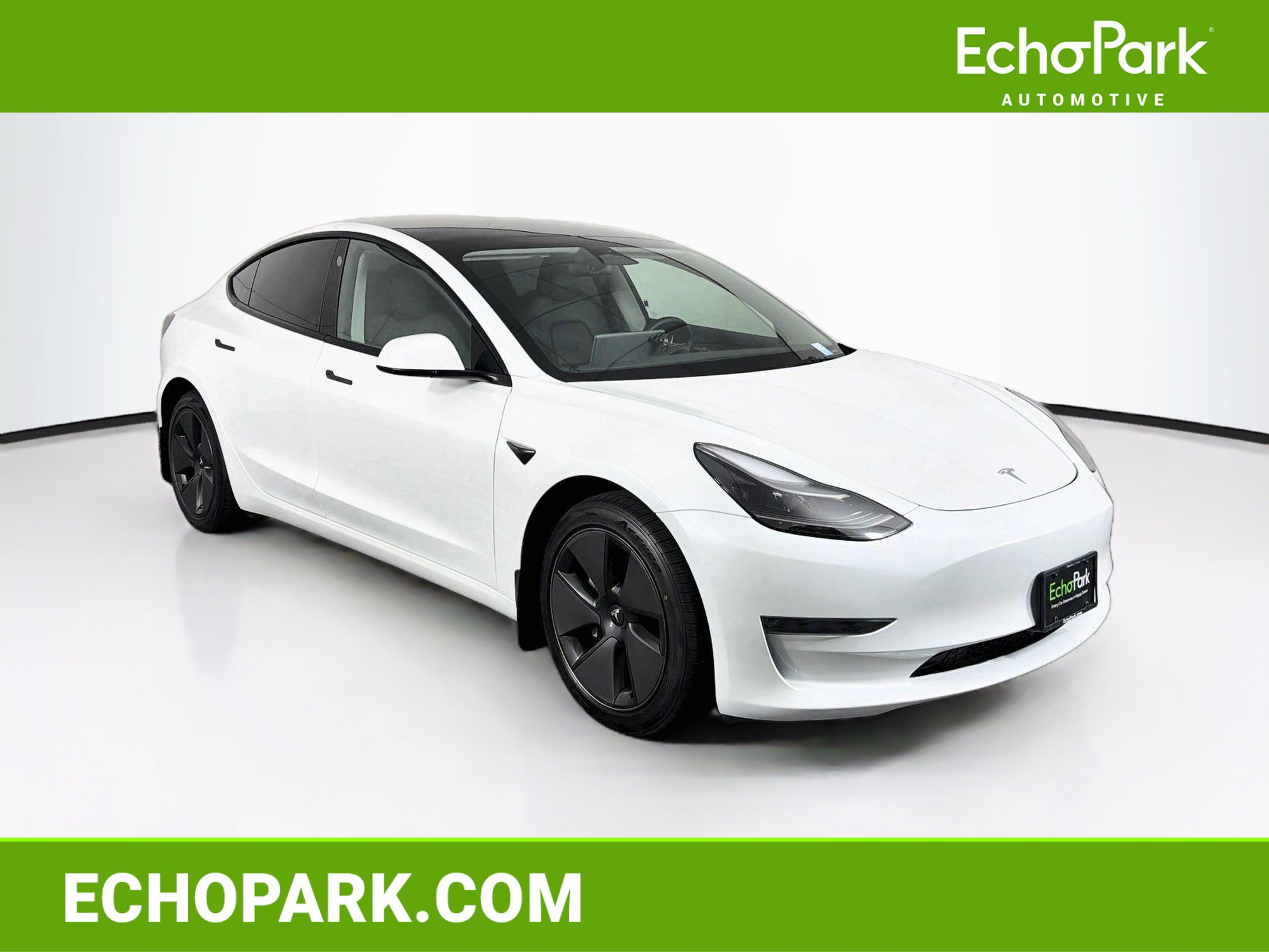 Used 2023 Tesla Model 3 Standard Range RWD image 1