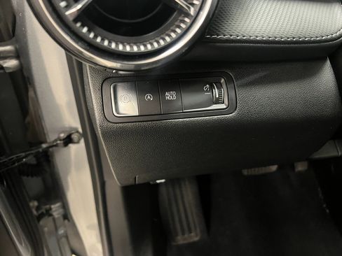 Used 2025 Chevrolet Equinox LT image 30