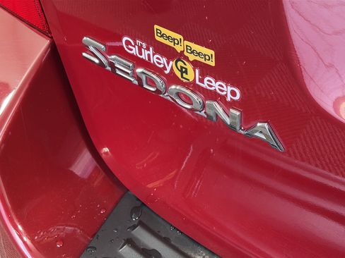 Used 2012 Kia Sedona LX w/ PWR Pkg image 16