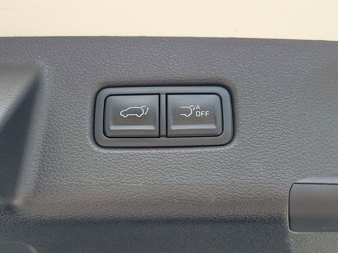 Used 2025 Kia Telluride SX w/ SX Captain's Chair Package AWD/4WD image 16