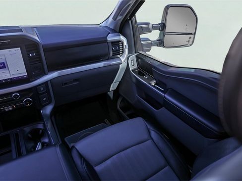 Used 2022 Ford F150 XLT w/ Equipment Group 302A High image 32