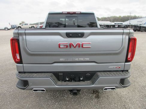 New 2026 GMC Sierra 1500 AT4 image 5