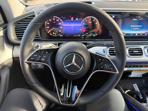 New 2026 Mercedes-Benz GLE 350 4MATIC image 9