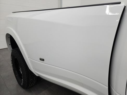 Used 2021 RAM 3500 Laramie image 31