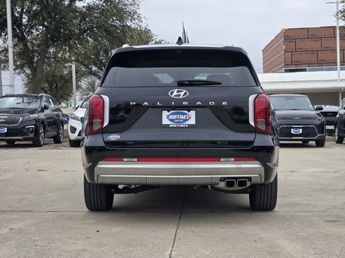 Used 2025 Hyundai Palisade Calligraphy image 7
