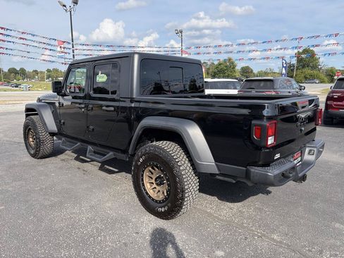 Used 2021 Jeep Gladiator Sport w/ Trailer Tow Package AWD/4WD image 7