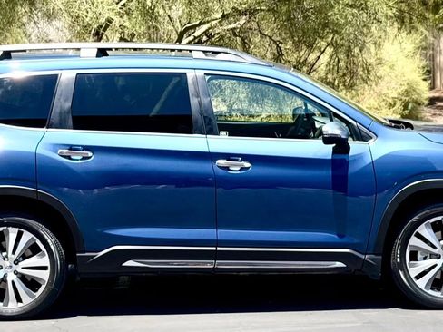 Used 2022 Subaru Ascent Touring AWD/4WD image 4