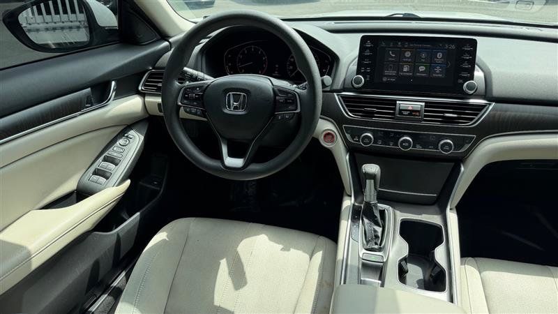 Used 2018 Honda Accord EX image 18