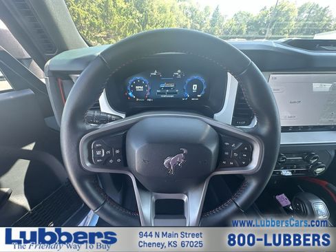 Used 2025 Ford Bronco Heritage Edition AWD/4WD image 13