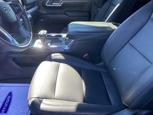 Used 2023 Chevrolet Silverado 1500 RST image 24