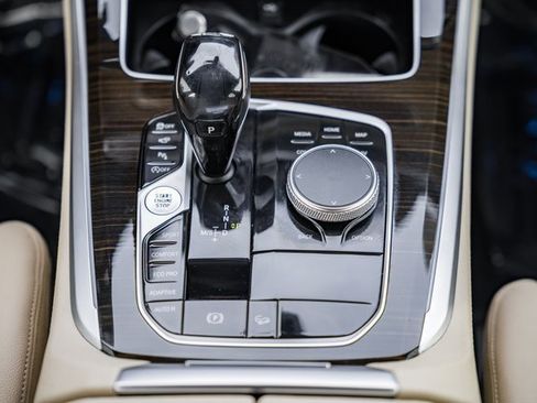 Used 2020 BMW X5 xDrive40i w/ Premium Package image 26