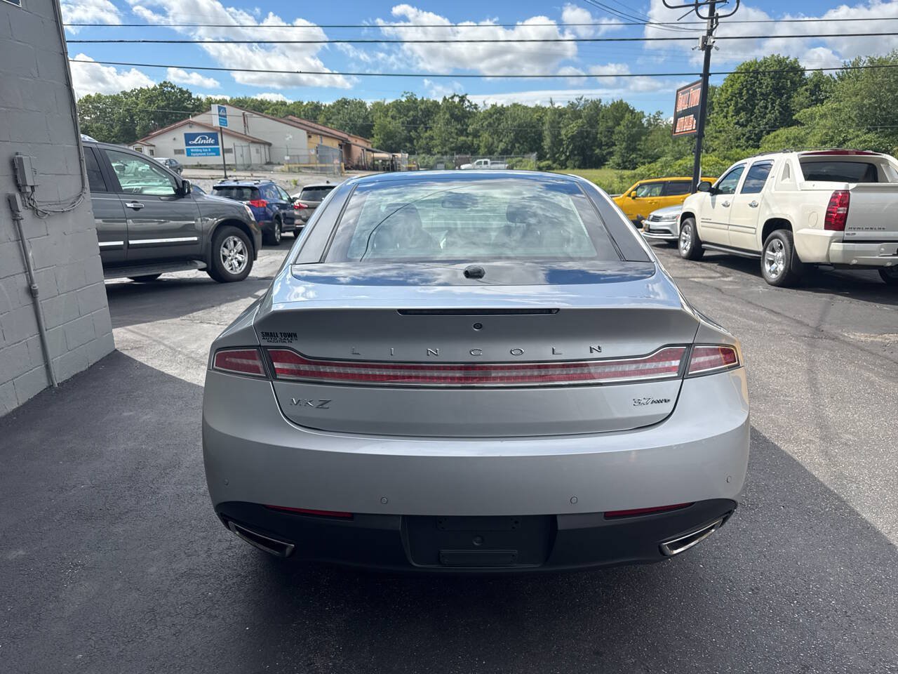 Used 2016 Lincoln MKZ AWD w/ Equipment Group 300A Reserve image 7