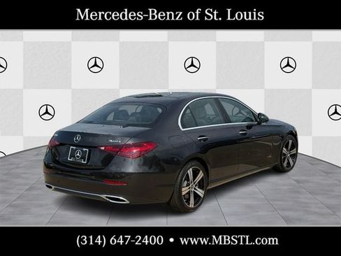 Certified 2026 Mercedes-Benz C 300 4MATIC Sedan image 3