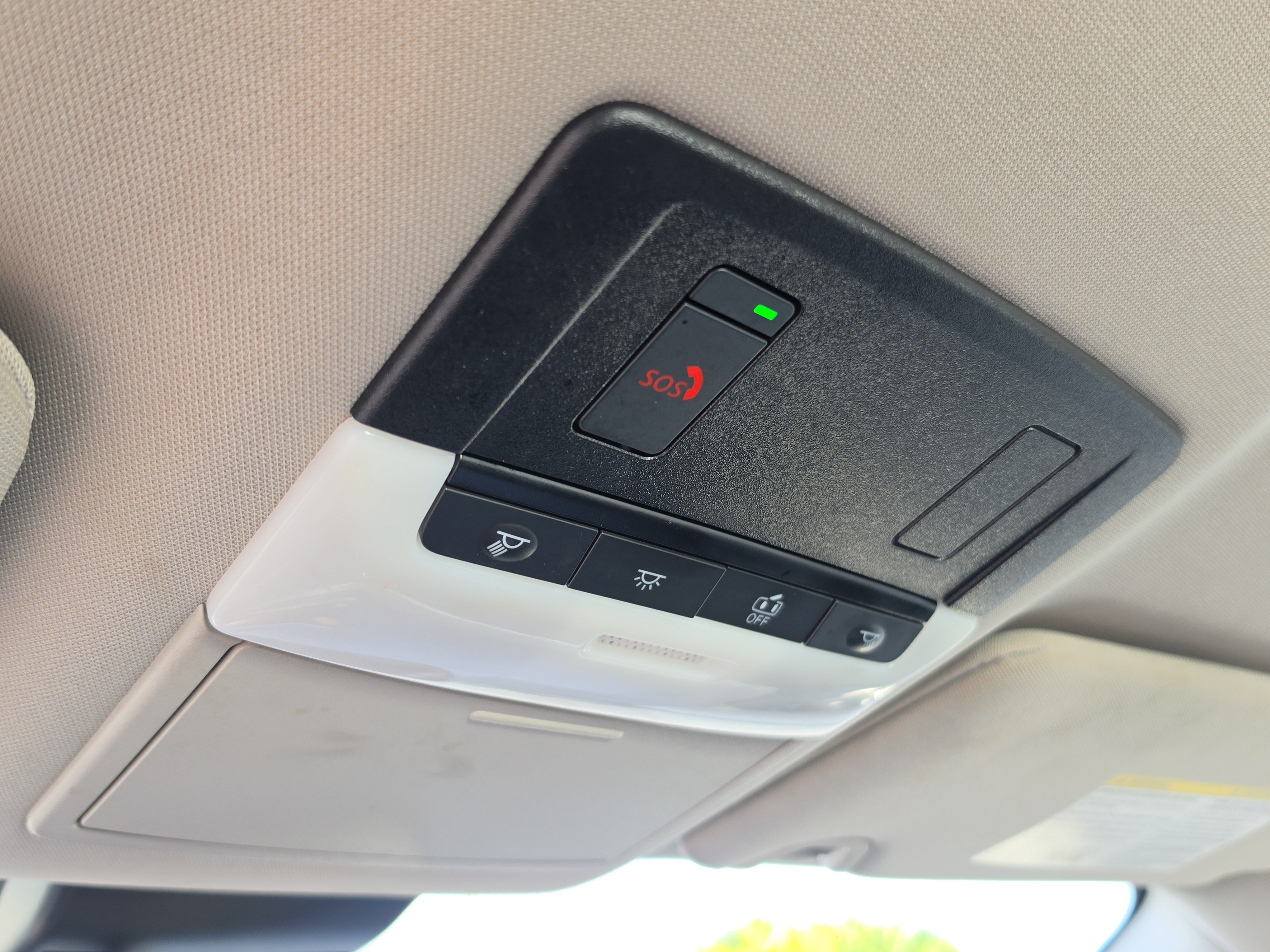 Used 2025 Nissan Altima 2.5 SV FWD image 27